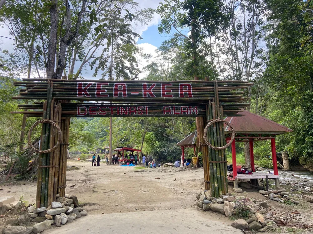 Permandian Air Panas Kea-Kea