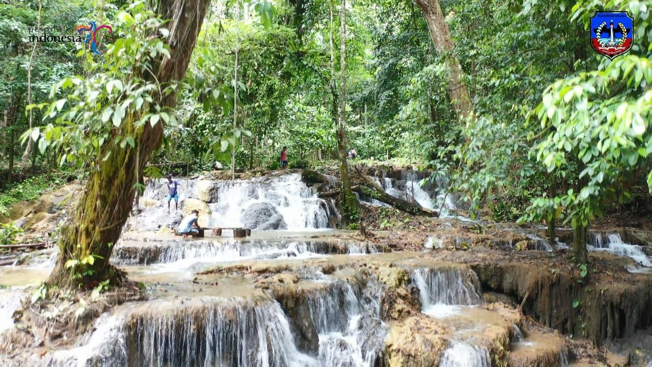 Iwoipesua Falls