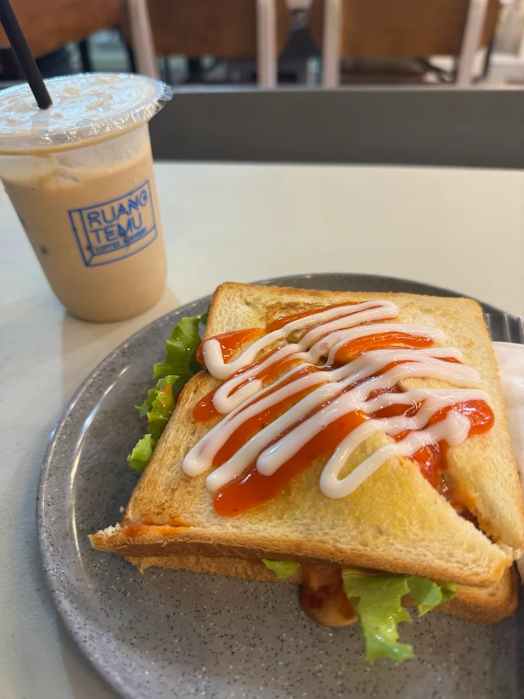 Ruang Temu Coffee & Eatery